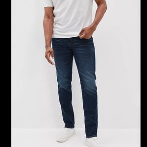 NEW American Eagle Slim Straight Jeans
